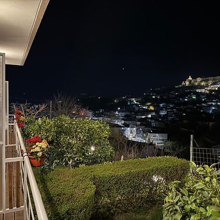 Ilvi Guesthouse Gjirokastër Exteriör bild